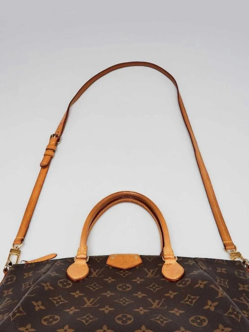 Louis Vuitton Monogram Canvas Turenne MM Bag